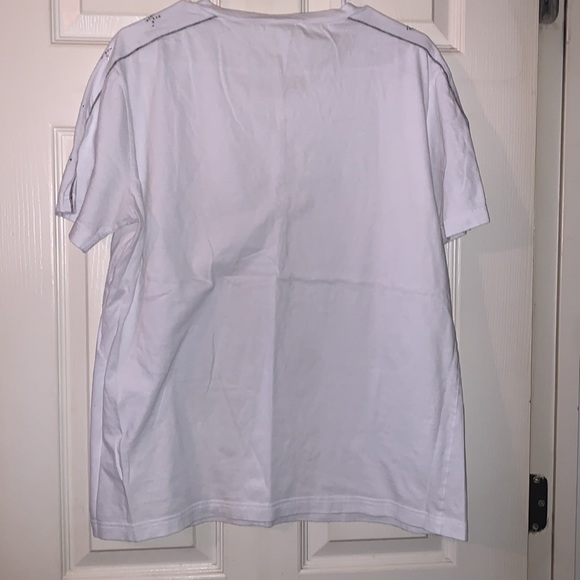 ✨VICTORY SECRET (PINK) LADIES SHORT SLEEVE SHIRT ✨ - Picture 2 of 6